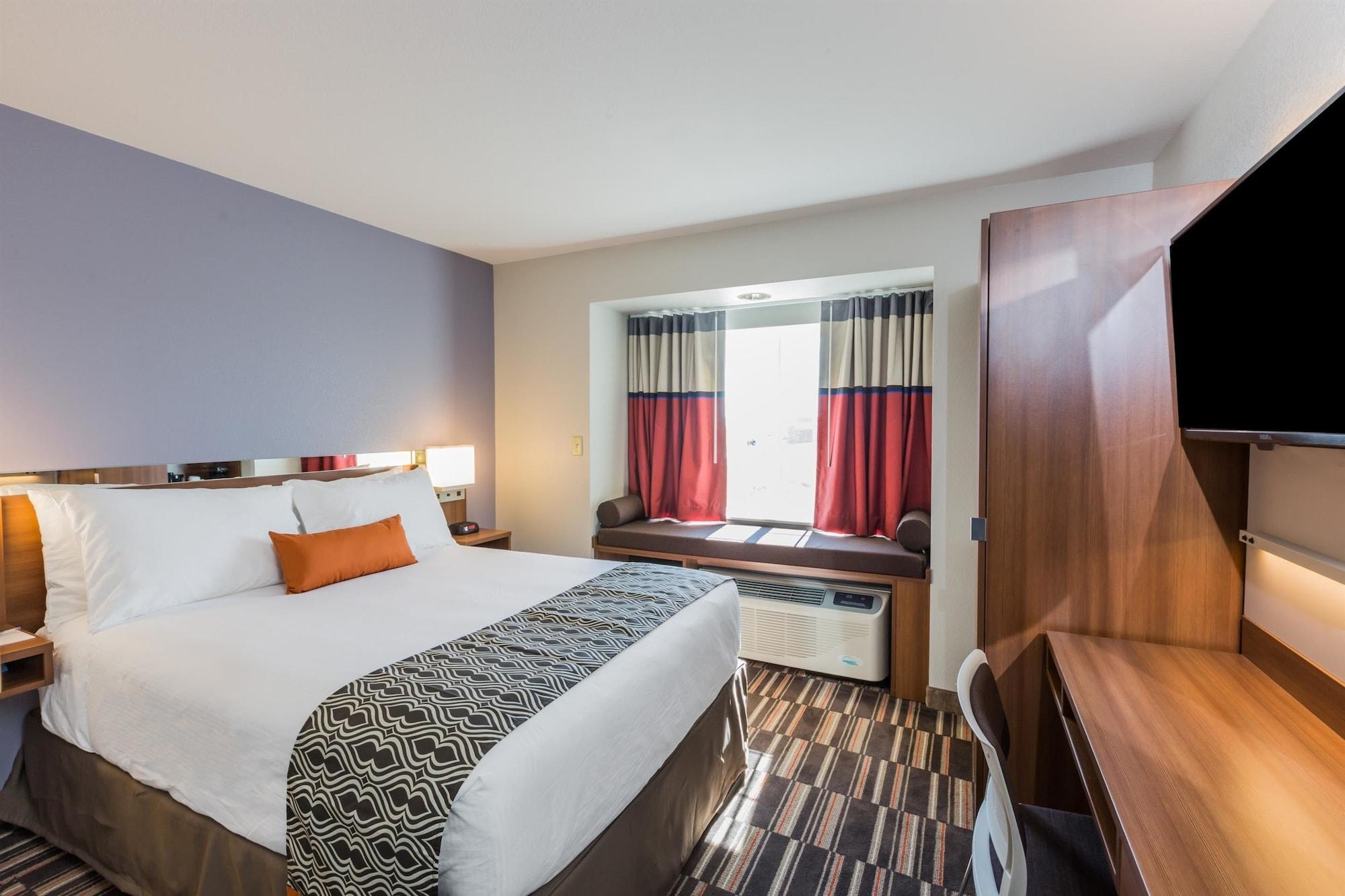 Microtel Inn & Suites By Wyndham Tioga Exteriér fotografie