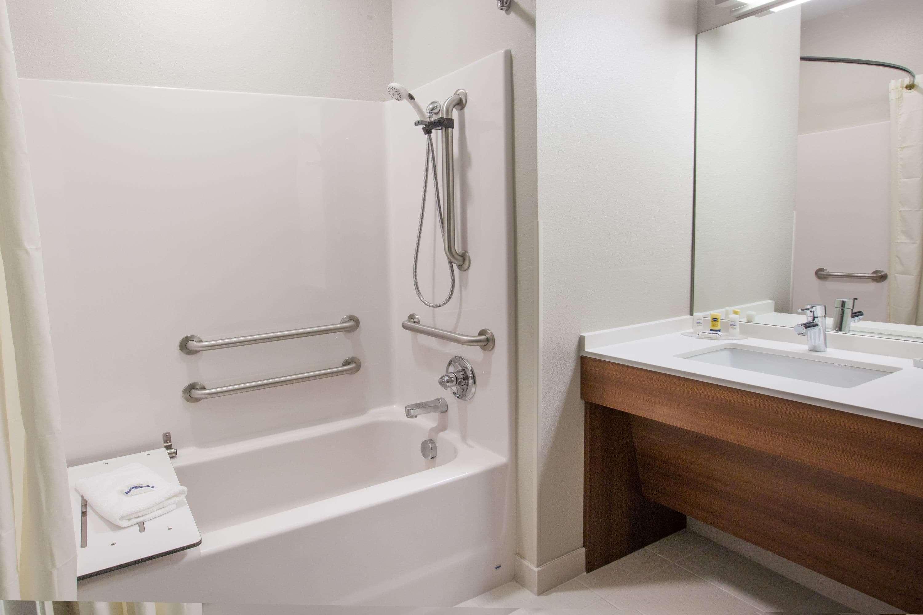 Microtel Inn & Suites By Wyndham Tioga Exteriér fotografie