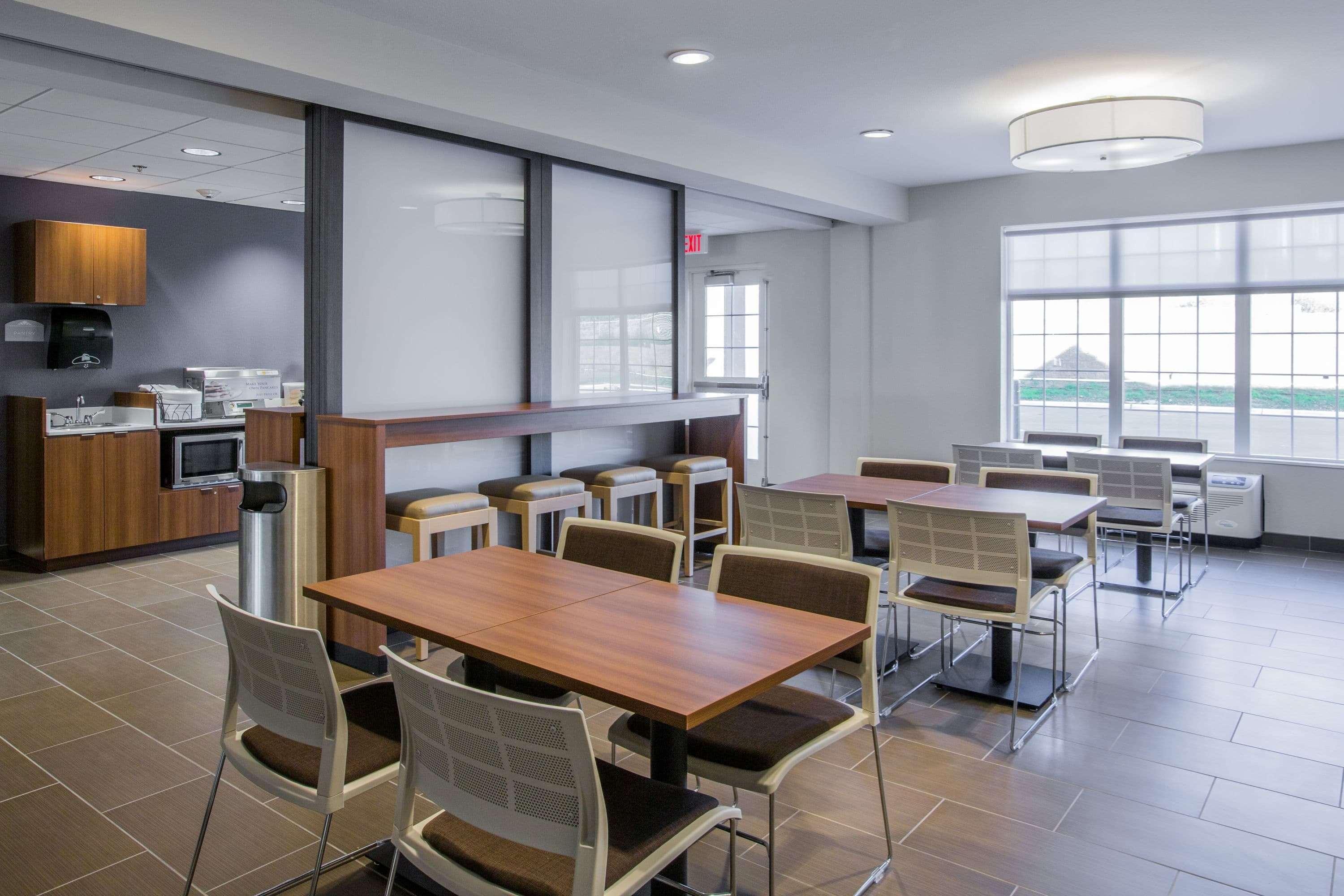 Microtel Inn & Suites By Wyndham Tioga Exteriér fotografie